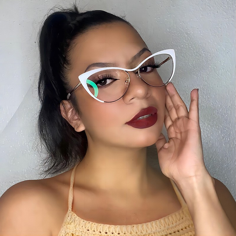 Uus mood Retro Anti Blue Light Cat Eye Naiste prillid Metallraamiga Lugemisarvuti Läbipaistva objektiiviga Naiste lihtsad prillid