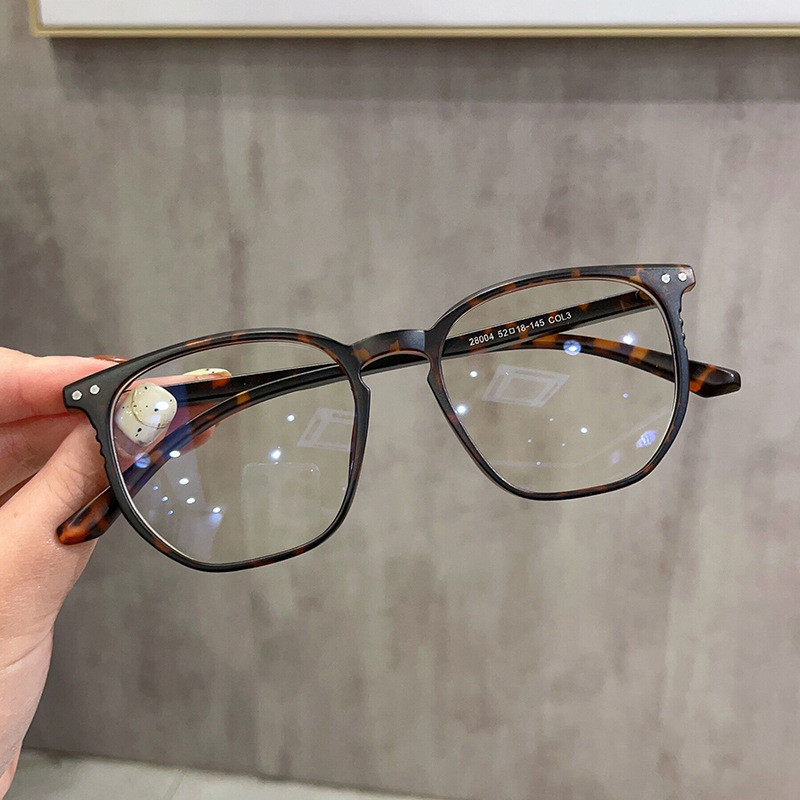 Divat Női Világos Szemüvegek Számítógépes Játékok Elektronikus átlátszó Játékok Kényelmes Szemüvegek Antikék Fény férfiaknak