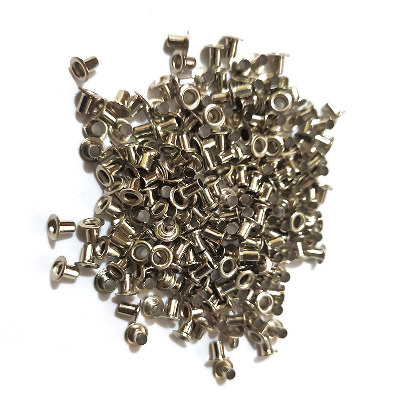 100 vnt. 1,5/2,0/2,5 mm odinės rankdarbių kilpos, mažos metalinės kilpos, įvorės „pasidaryk pats“ lėlių diržų sagtys Batai Praktiški siuvimo priedai