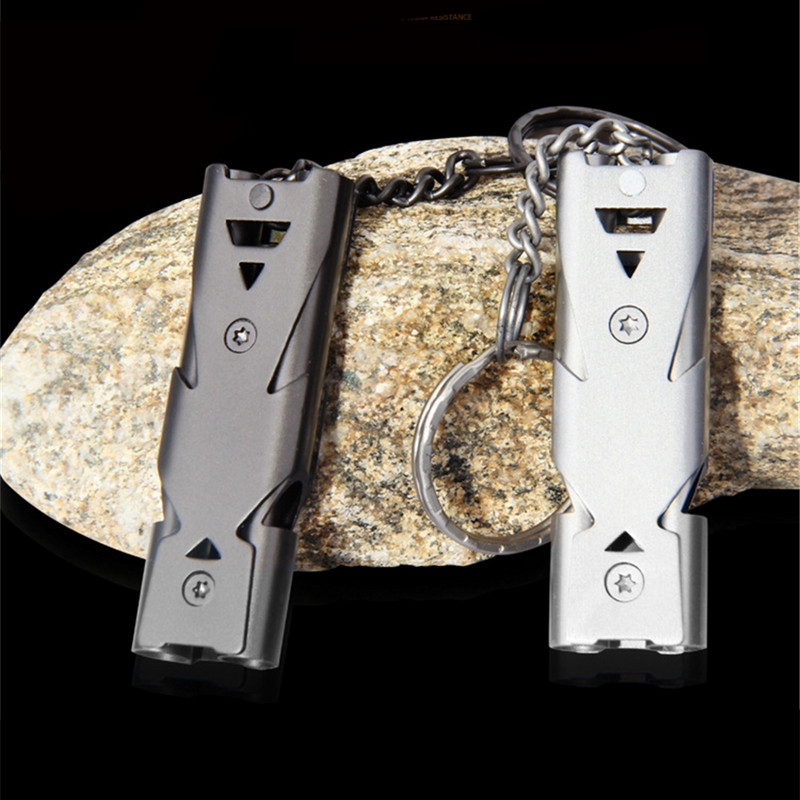 1 vnt lauke, aukšto decibelo nešiojamasis raktų pakabukas nerūdijančio plieno dvigubo vamzdžio avarinio išgyvenimo švilpuko daugiafunkciniai įrankiai