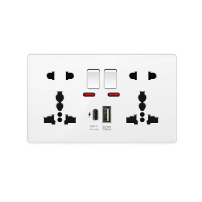 Baltas 18 W tipo C kištukas greito įkrovimo Uk 13A USB C sieninis lizdas, elektros lizdas su USB, universalus 5 kontaktų maitinimo lizdas