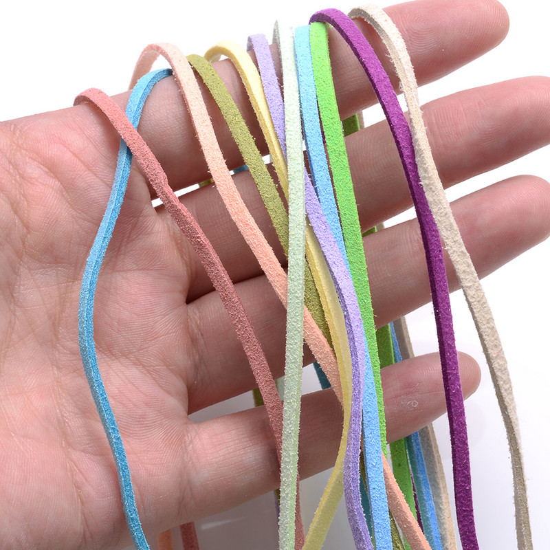 iYOE 5/20 μέτρα 38 Χρώματα 2,5 χιλιοστών Επίπεδη κορεάτικη βελούδινη κλωστή ψεύτικο δέρμα σουέτ Κορδόνι με κορδόνι για κατασκευή κολιέ βραχιόλι με πλεκτό