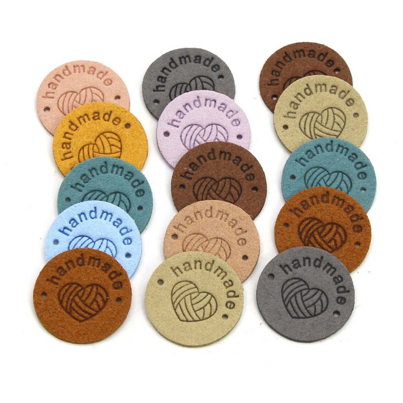 20 db kerek bőr címkék szív fonal golyó kézzel készített címkék kalapokhoz kézzel készített ruhák címkék varrás ruházati kiegészítők 1 hüvelyk