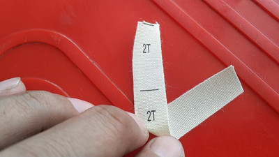 100 ΤΕΜ. Μπεζ βαμβακερή κορδέλα πανί εκτύπωσης μεγέθους ετικέτας NB 0-3/3-6/6-12/6-9/9-12/12-18/12-24/18-24M 3/6/9/12/18/ 24M 2/3/4/5T