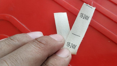 100 ΤΕΜ. Μπεζ βαμβακερή κορδέλα πανί εκτύπωσης μεγέθους ετικέτας NB 0-3/3-6/6-12/6-9/9-12/12-18/12-24/18-24M 3/6/9/12/18/ 24M 2/3/4/5T