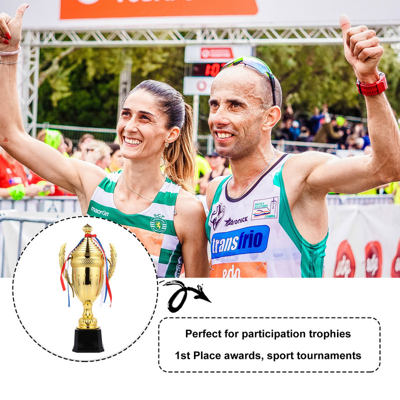 Plastikiniai trofėjai sporto žaislai Auksinės futbolo taurės trofėjai prizo laimėtojo skatinamieji apdovanojimai Vaikų klasės apdovanojimai