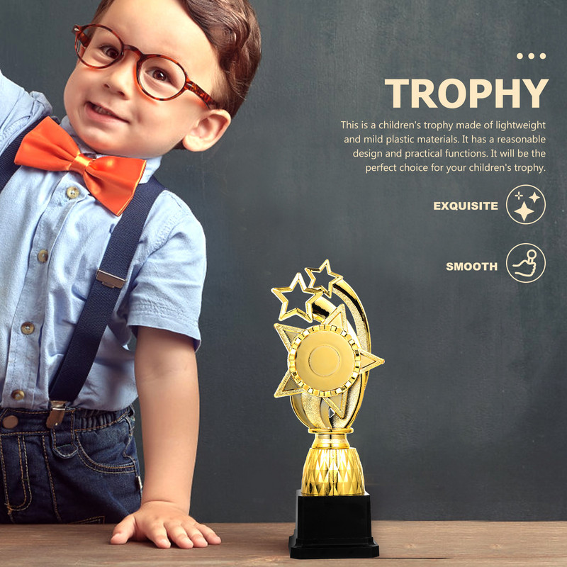 Trófea Gyermek golf Dísz trófeák Színpadi előadás műanyag futball gyerekpoharak Kicsi finom Exquisite