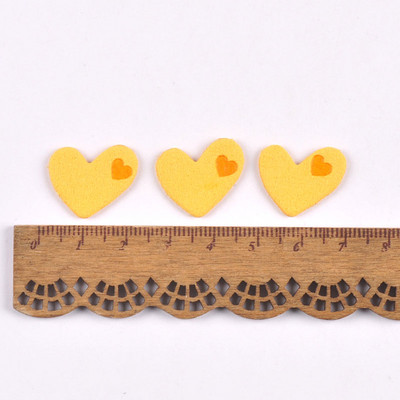 50Pcs Heart Pattern Love Embossing Кожени етикети Дрехи Направи си сам шевни аксесоари Консумативи за облекло Банер Етикети за ръчна работа c3508