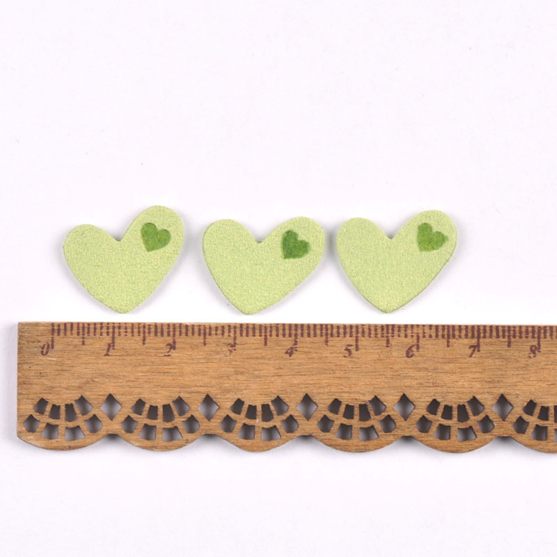50Pcs Heart Pattern Love Embossing Кожени етикети Дрехи Направи си сам шевни аксесоари Консумативи за облекло Банер Етикети за ръчна работа c3508