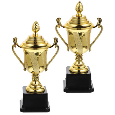 2 vnt. Vaikų konkurso trofėjaus apdovanojimo trofėjai Medalinis žaislas Mažas plastikinis auksinis apdovanojimas Tėvų ir vaikų biuras