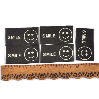50Pcs/Lot New 10Colors Vez Osmijeh Etikete za odjeću za ručno izrađene dodatke za šivanje Oznake za pletenje DIY pribor za odjeću c3525