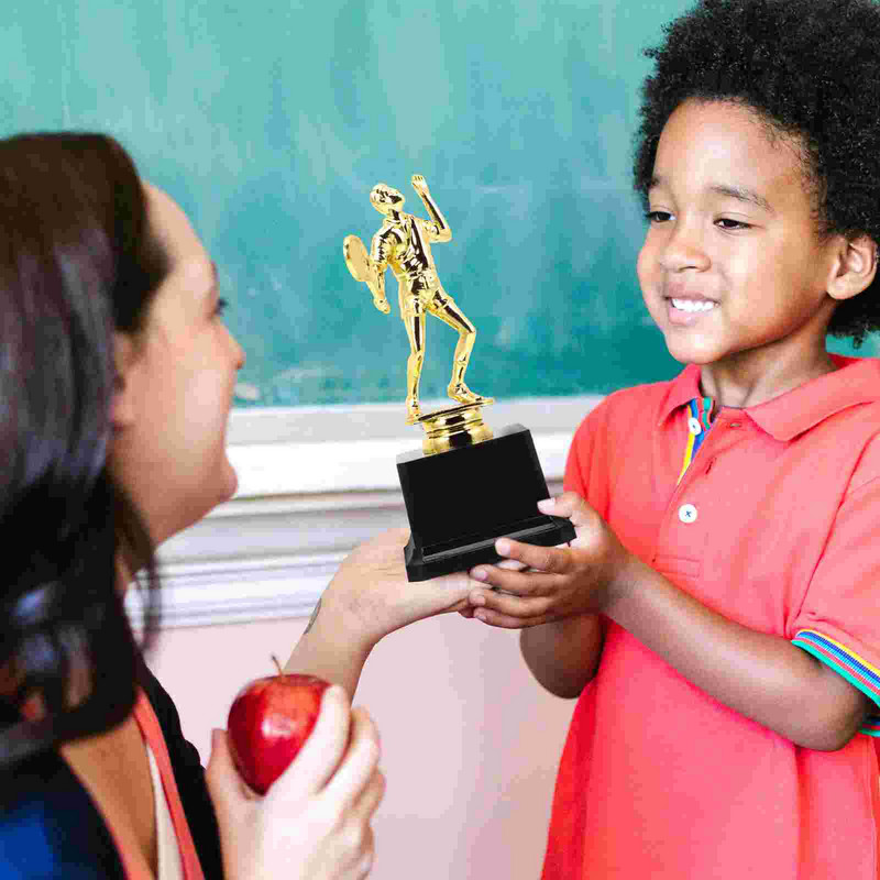 Διαγωνισμός νηπιαγωγείου Τρόπαιο Διακοσμητικό Μοντέλο Μίνι Τρόπαια Παιδικά Πλαστικά Δημιουργικό Κύπελλο Πρωταθλητής Παιδική Μινιτούρα Διακόσμηση