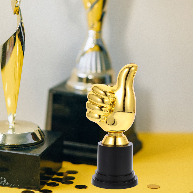 4 vnt. vaikams nuostabus trofėjų dekoro skatinimo apdovanojimai nykščio modelio grobio konkursas