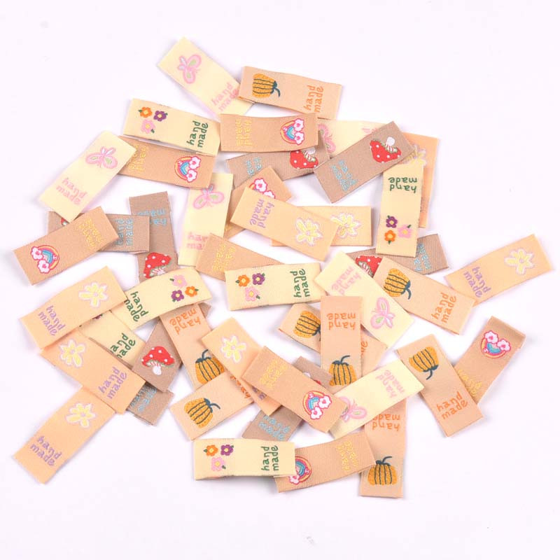 50 τμχ Υπέροχες Ετικέτες κεντήματα με μοτίβο πεταλούδας/ουράνιο τόξο Αξεσουάρ ραπτικής ενδυμάτων Τσάντα ρούχων Ετικέτες παπουτσιών Είδη χειροτεχνίας C3367