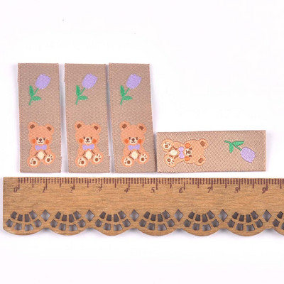 50 vnt. rudos serijos animacinių filmukų etiketės, skirtos siuvimui, priedai Vaikiški drabužiai „pasidaryk pats“ amatai, rankų darbo drabužiai, reikmenys Mielos etiketės c3577