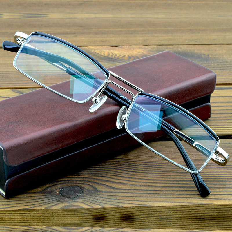 Титаниева сплав Двоен мост Многослойно покритие Правоъгълник Очила за четене +0,75 +1 +1,25 +1,5 +1,75 +2 +2,5 +2,75 до +4