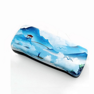 Tugevad prillide karp Värsked Hiina trendid Loominguline isiksus Kaasaskantavad prillid Õpilastele kingitused koos puhastuslapiga