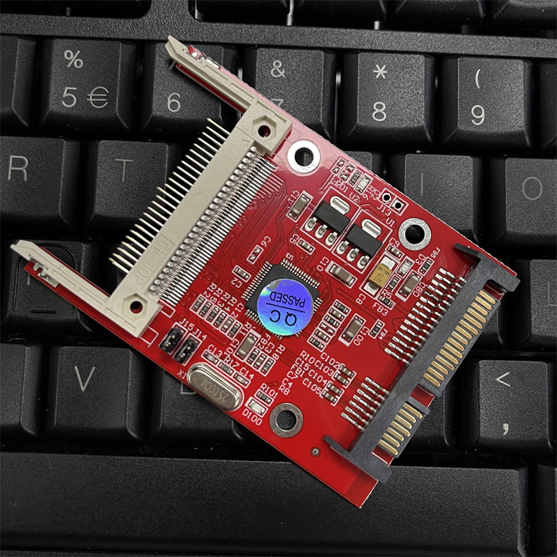 Iš CF kortelės į SATA adapterį Compact Flash atminties kortelės tipas I II iki 2,5 colio Serial ATA HDD kietojo disko keitiklis
