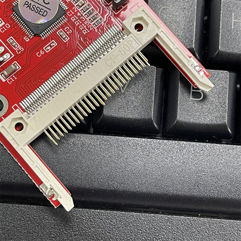 Iš CF kortelės į SATA adapterį Compact Flash atminties kortelės tipas I II iki 2,5 colio Serial ATA HDD kietojo disko keitiklis