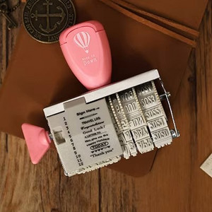 Senovinis reguliuojamas datos voleliu antspaudas Guma Skaidrus datos žodžiai Antspaudas DIY Planner Žurnalas Amatai Kawaii Kanceliarinės prekės Biuro reikmenys