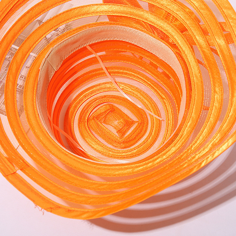 Naujos elegantiškos vasarinės organzos skrybėlės nuo saulės moterims plačiakraštės su didele gėle Fedora Hat Madinga Moterų Vestuvių bažnyčios vakarėlio kepurė