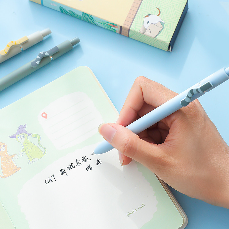 4vnt/komplektas Slepiamas katės gelio rašiklis animacinio dizaino 0,5 mm rutulinio taško juodo rašalo parašas Kawaii Office School Stacionarus F6602