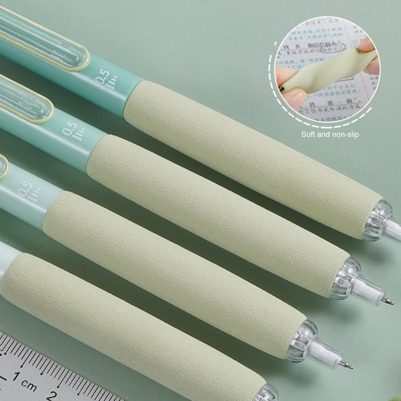 Greitai džiūstantis gelio rašiklis Greitai džiūstantis gelio rašiklis 4 vnt. Minkštos kempinės spaudos tipo talpos plastikinis rašomasis rašiklis mokyklos raštinės reikmenims