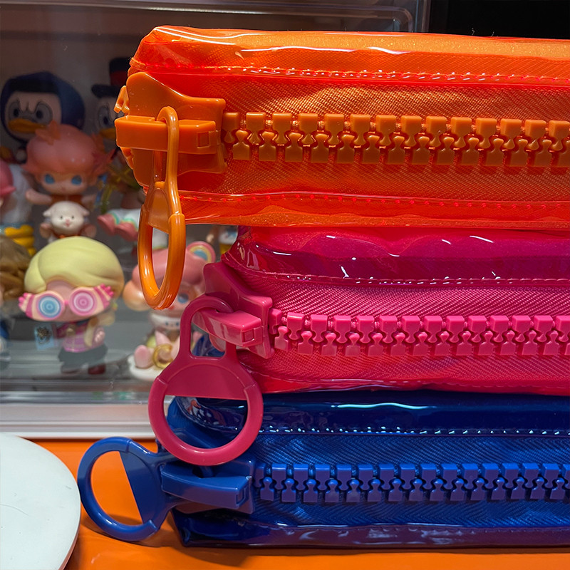 PVC didelis pieštuko dėklas su užtrauktuku Fluorescentinis permatomas spalvos kvadratas didelės talpos studentų raštinės reikmenų mokyklinių reikmenų laikymo krepšys