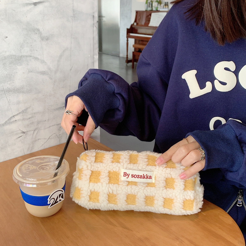 Калъф за молив Плюшен материал Escolar 2023 Kawaii Pochita Estuche Калъфи Сладък молив Ученически пособия Стационарни Fundas Kalemlik