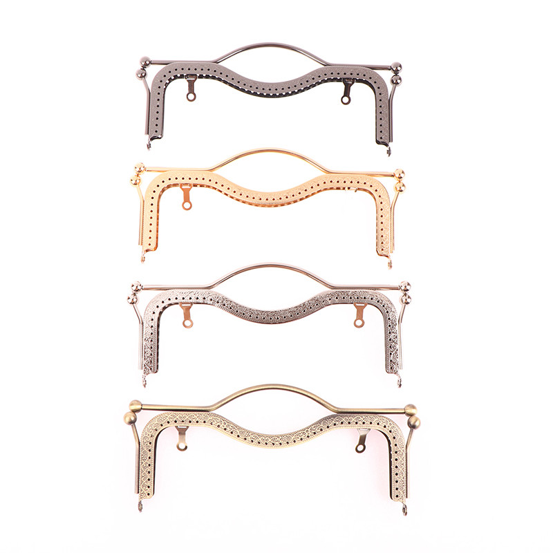 1vnt., 20,5x10,5 cm, madingi moteriški krepšiai, rankena, metalinė, „pasidaryk pats“ monetų rankinė, rankinė, rankinė, užsegimas, užraktas, arkos rėmas, krepšiai, priedai