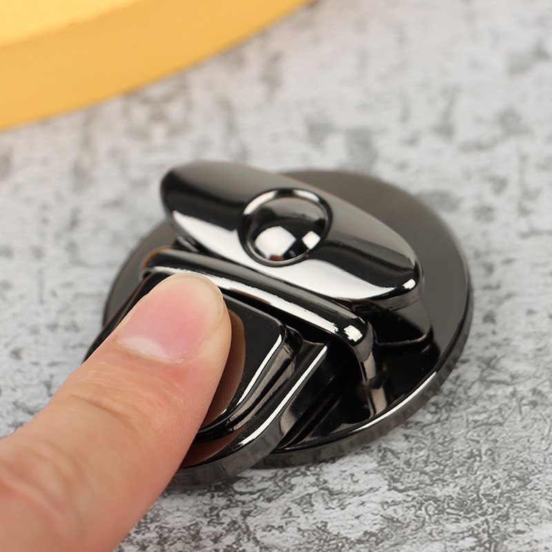 2x metalinis užrakinamas krepšio dėklas Sagtis užsegimas rankinėms Pečių krepšiai Piniginės priedai