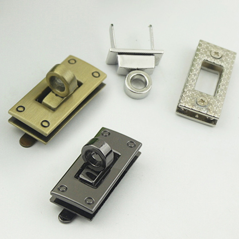 1 vnt., metalinis pasukamas užraktas, susukamas užrakto užsegimas, skirtas odiniam rankdarbiui, rankinė, rankinė, rankinė, piniginė „pasidaryk pats“ aparatūros priedas