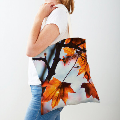 Kanada Maple Leaf Lady Shopper Bag Tote Kézitáska Plant Tree Virág Dupla nyomtatás Újrafelhasználható alkalmi vászon női bevásárlótáskák