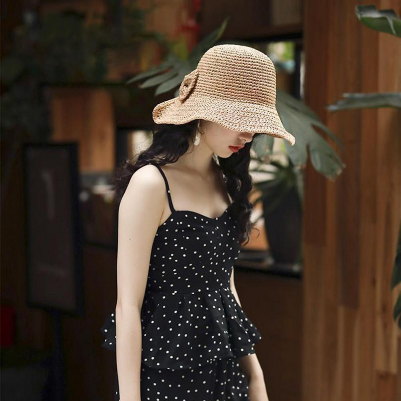 Дамска сламена шапка с лък с възел Декор Дамска лятна шапка Едноцветна шапка с извити ръбове Сгъваема декоративна ваканционна рибарска шапка