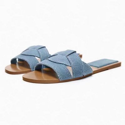 2023 Flat Bottom Slippers Designer με τα ίδια γυναικεία παπούτσια Καλοκαιρινές νέες παντόφλες υφασμένες με άνετα γυναικεία παπούτσια Casual