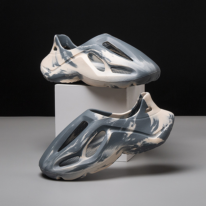 Férfi papucs Nyári Puha EVA Strand Lyukas Cipők Kültéri Női Csúszás Csúszásmentes Nyakkendővel festett Designer személyre szabott üreges cipők 36-47