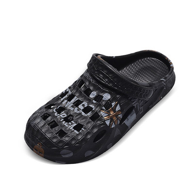 2023 Summer Breathable EVA Ανδρικά Σανδάλια Ελαφριές μοδάτες παντόφλες Παπούτσια παραλίας με κούφια Άνετα παπούτσια για περπάτημα για άνδρες