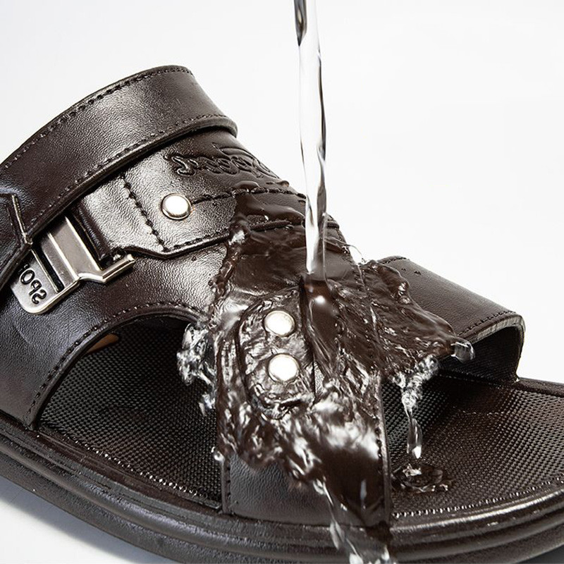 Férfi szandálok 2023 nyár puha, csúszásmentes középkorú és idős apa koreai változat Strandcipők Alkalmi férfi szandálok