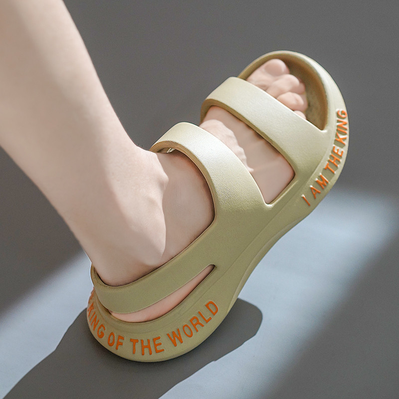 Divat Férfi Szandál Kényelmes Puha Alsó Nyári Cipők Csúszásmentes Alkalmi Strandcipők Férfi Slip on Cipők Nyitott orrú Kerti klumpák