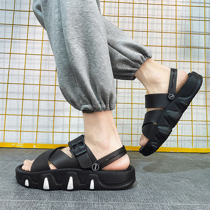 Márka 2023 új férfi szandál papucs strand szabadtéri alkalmi cipő puha, vastag aljú klumpa nyári férfi strandszandál papucs