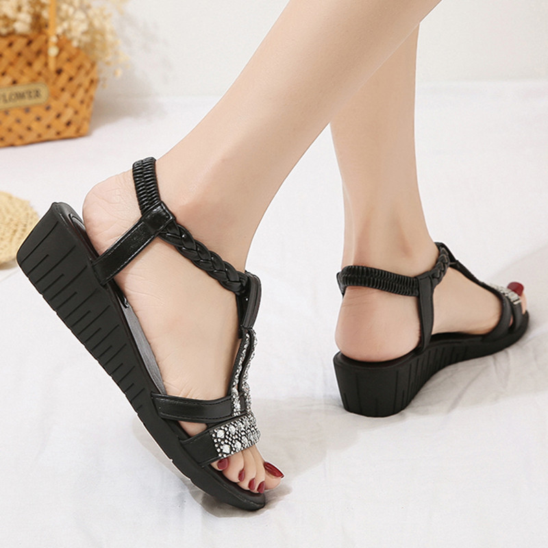 Bohemia Gold Crystal Wedges szandálok Női 2023 Nyári Alacsony Sarkú Gladiátor Szandálok Női Nagy 43 Bokapántos Strandcipők