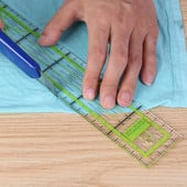 Kahevärviline joonlaud Lapikujulised jalad Rätsepapuu Lõikamine Teppimine DIY Käsitsi valmistatud õmblustööriistad Kirjatarbed Joonistusjoonlaud 5x30 cm