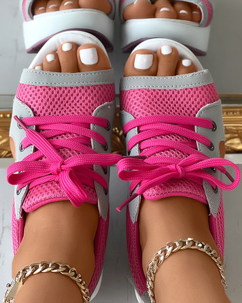Летни дамски сандали Модни обувки Ежедневни плоски обувки с отворени пръсти Контрастни панели с изрязани сандали с връзки и мъфини Спортни сандали на платформа