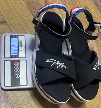 Дамски ежедневни обувки на танкетка с платформа Лято 2023 г. Дизайнерска марка Катарама Външни неплъзгащи се плажни сандали Zapatos Плюс размер 35~43