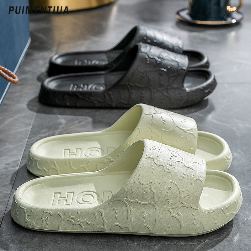 Uued naiste libisemiskindlad multifilmid kassisussid vannipaks platvorm avaleht paarisussid rannasandaalid naiste liumäed siseruumides, õues 2023