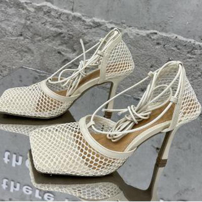 Σέξι Hollow Out Mesh Γυναικείες αντλίες Lace Up Σανδάλια Γυναικεία τετράγωνα δάχτυλα Ψηλοτάκουνα Καλοκαιρινή μόδα λουράκι αστραγάλου Ytmtloy