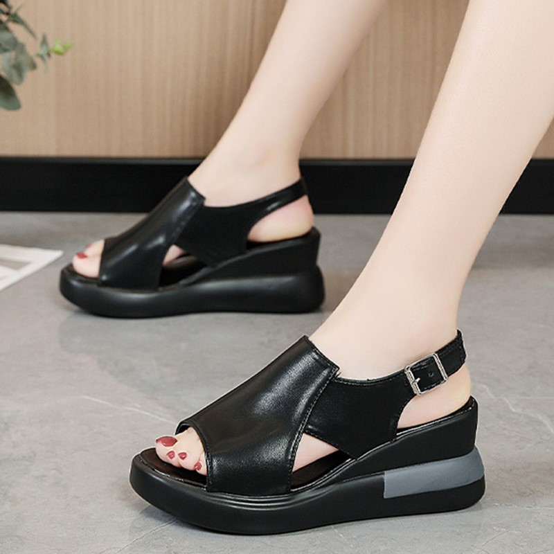 Női szandálok, 2023. nyár, új, nyitott orrú divatos, csúszásmentes platformos női szandálok, ékcsatos lábbelik, női cipők