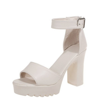 Λευκά καλοκαιρινά γυναικεία σανδάλια παπούτσια 2021 Νέα άφιξη Σέξι Peep Toe με χοντρά τακούνια Σανδάλια Πλατφόρμα Casual Russian παπούτσια Γυναικεία