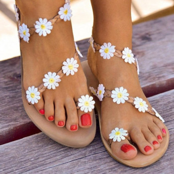 2022 Модни сандали за жени Секси сандали Дамски равни обувки Сладки бохемски сандали Летни дишащи ежедневни плажни чехли