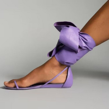 Γυαλιστερά κρυστάλλινα επίπεδη σανδάλια Gladiator για γυναίκες 2023 Summer Pointy Designer Party Παπούτσια για Γυναικεία λουράκι αστραγάλου για γυναίκες